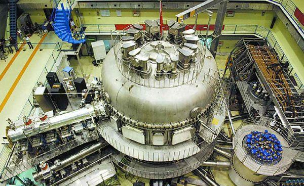 ▲中国环流器二号M装置。