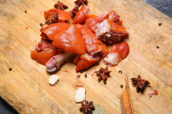 图库版权图片，不授权转载