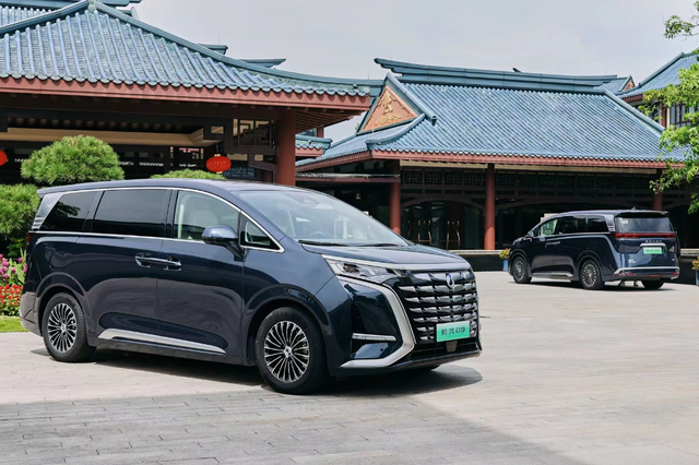 月销超15万台,同比增长近60%,比亚迪公布1月销量数据