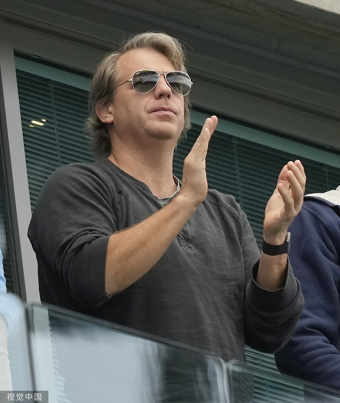 切尔西老板伯利。