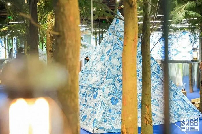 位于杭州南宋御街的INXX Market正在举办“无远”户外主题快闪活动 | 图片来源：INXX