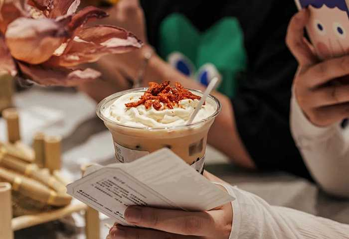 鸳央咖啡“辣妹子辣”