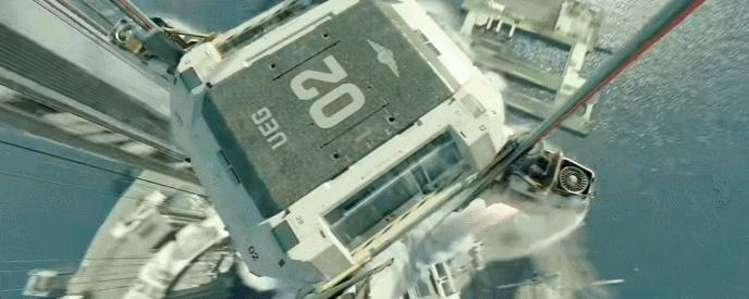 太空电梯（图源：电影流浪地球官方宣传片）