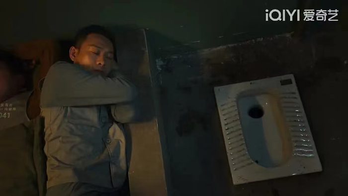 安欣进拘留所当卧底