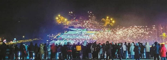 △金石滩植物园新春灯会将节日的氛围拉满。（由受访单位提供）