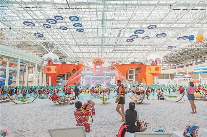 △拾贝湾开业首日人流达1万人次。（由受访单位提供）