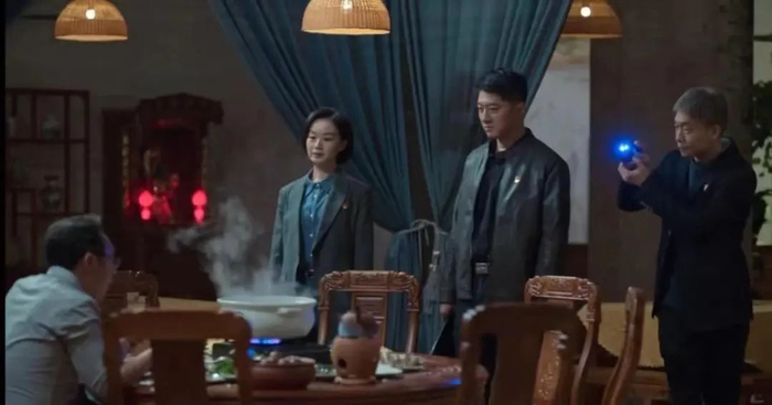 广式打边炉。《狂飙》截图