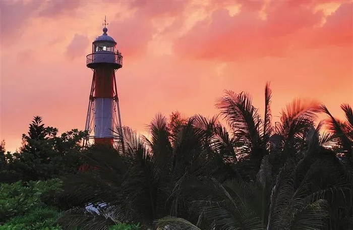 临高灯塔。海南日报记者 宋国强 摄