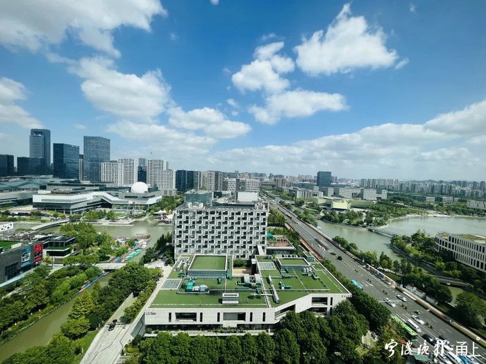 俯瞰宁波（记者 周科娜/摄）