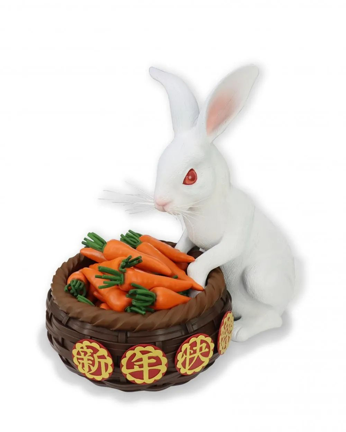 ▲赵凯创作的兔年主题巧克力雕塑。图片来源/受访者供图