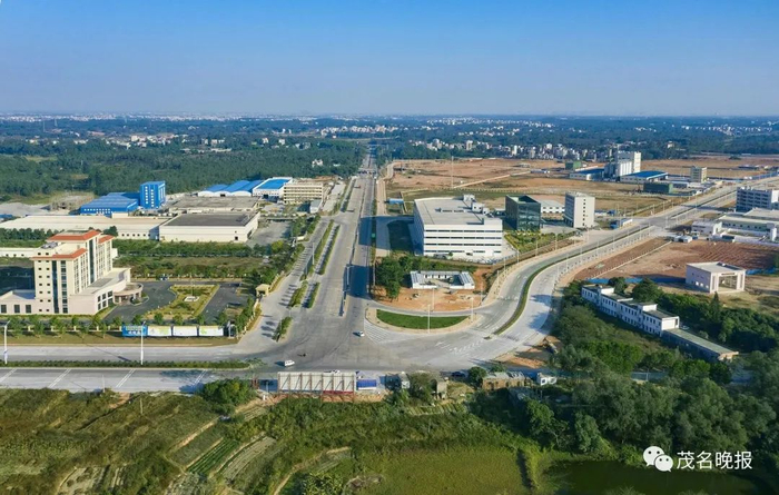 化州空港物流园杨梅产业集聚区。