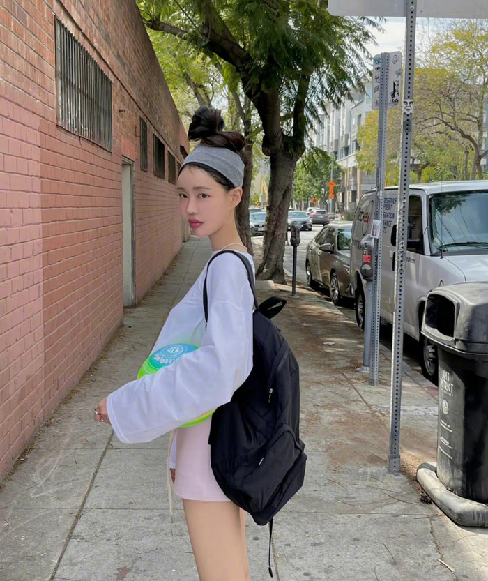ins时尚博主的春日出街look book｜出游穿搭范本！