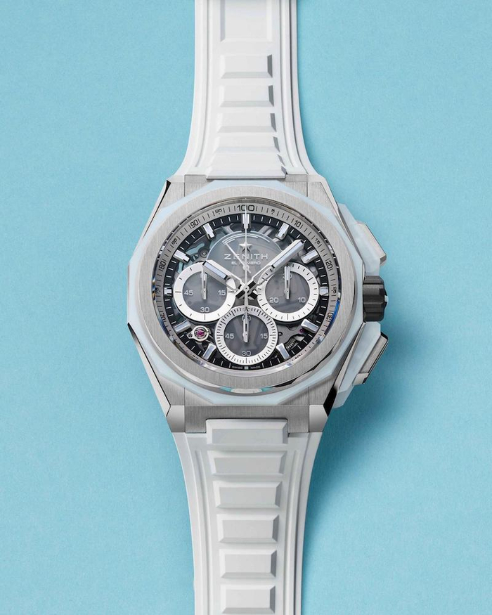 真力时DEFY EXTREME Glacier冰川腕表保护按钮的组件和十二面表圈由玉髓制成