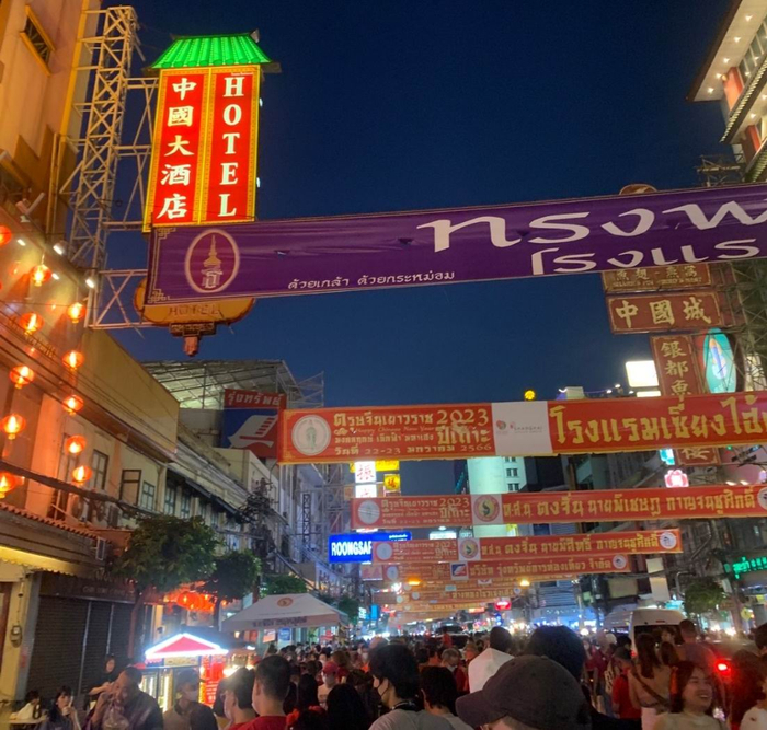 曼谷唐人街熙熙攘攘（摄于2023年1月21日，农历大年三十）