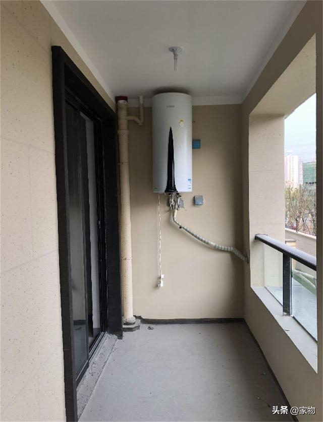 阳台太阳能安装