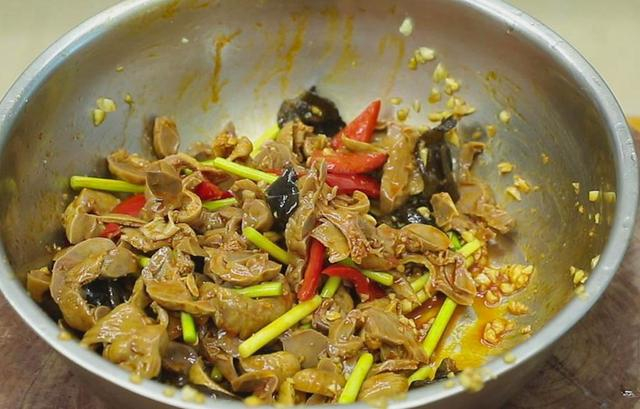 3样你以为“脏”的食物，其实营养丰富，真正的“健康杀手”是它-脏的东西能吃吗