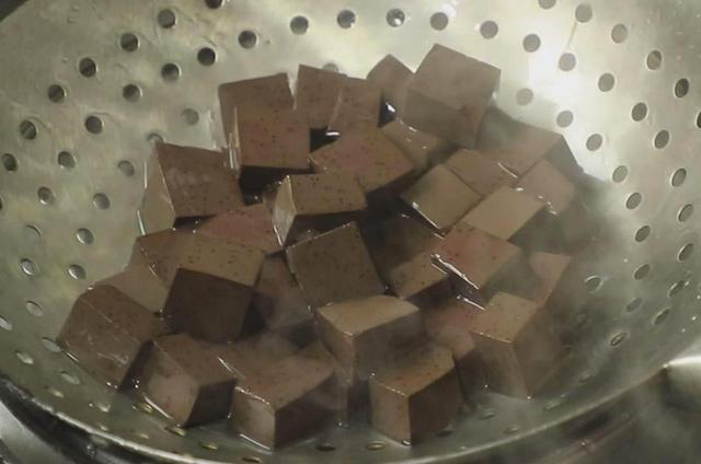 3样你以为“脏”的食物，其实营养丰富，真正的“健康杀手”是它-脏的东西能吃吗