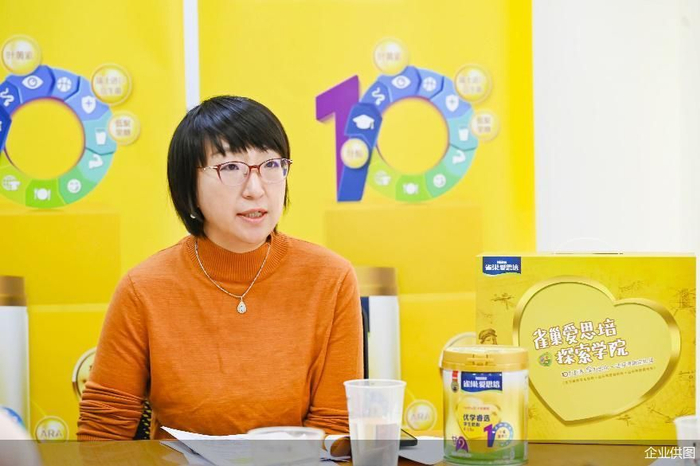 【雀巢大中华区高级副总裁、奶品业务负责人王雷致辞】