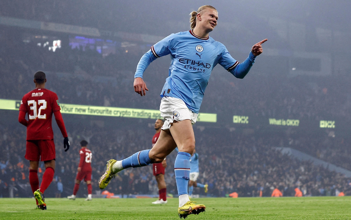 哈兰德成为英超绝大多数后卫的“噩梦”。  图/新华社