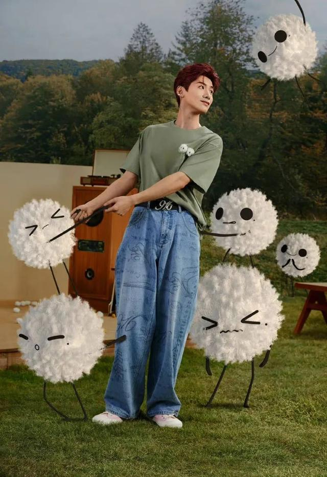 △在明星自创潮牌中，GOODBAI因价位合理颇受好评。图片来源：GOODBAI官网