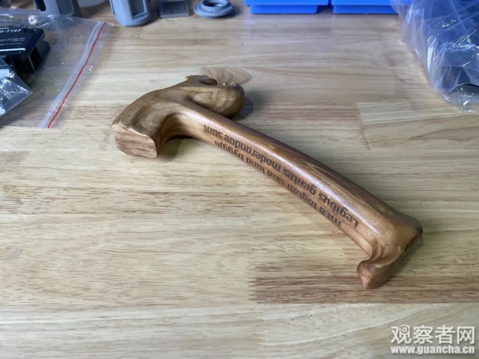 无人机干扰枪上的铭牌