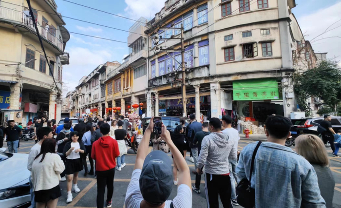 《狂飙》全国圈粉 彭伟宗摄