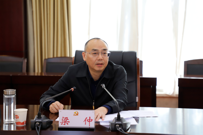 梁仲（资料图）