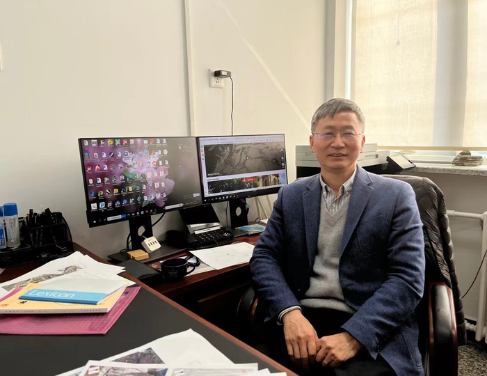 2月16日，徐锡伟在北京接受新京报专访。新京报记者 杜寒三 摄