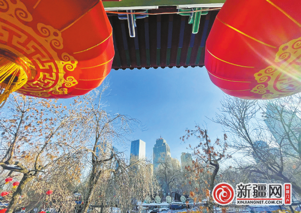 银装素裹的人民公园与金色的阳光勾勒出美丽的画卷（资料图片）