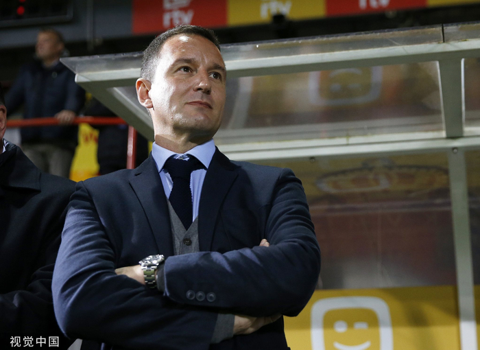 扬科维奇担任国足主帅。