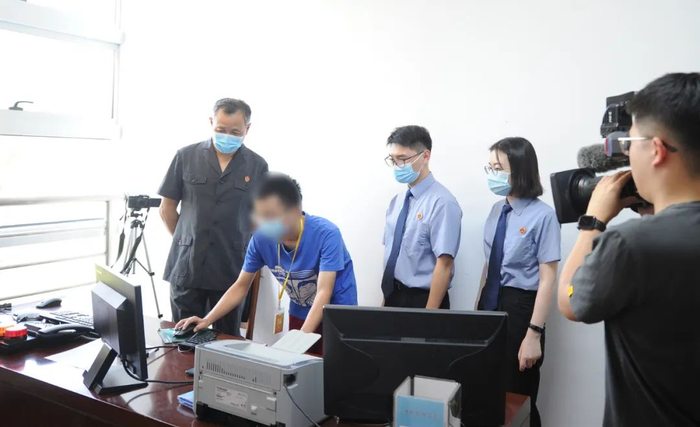 2021年9月28日，检察机关执行监督被告人李某删除数据。