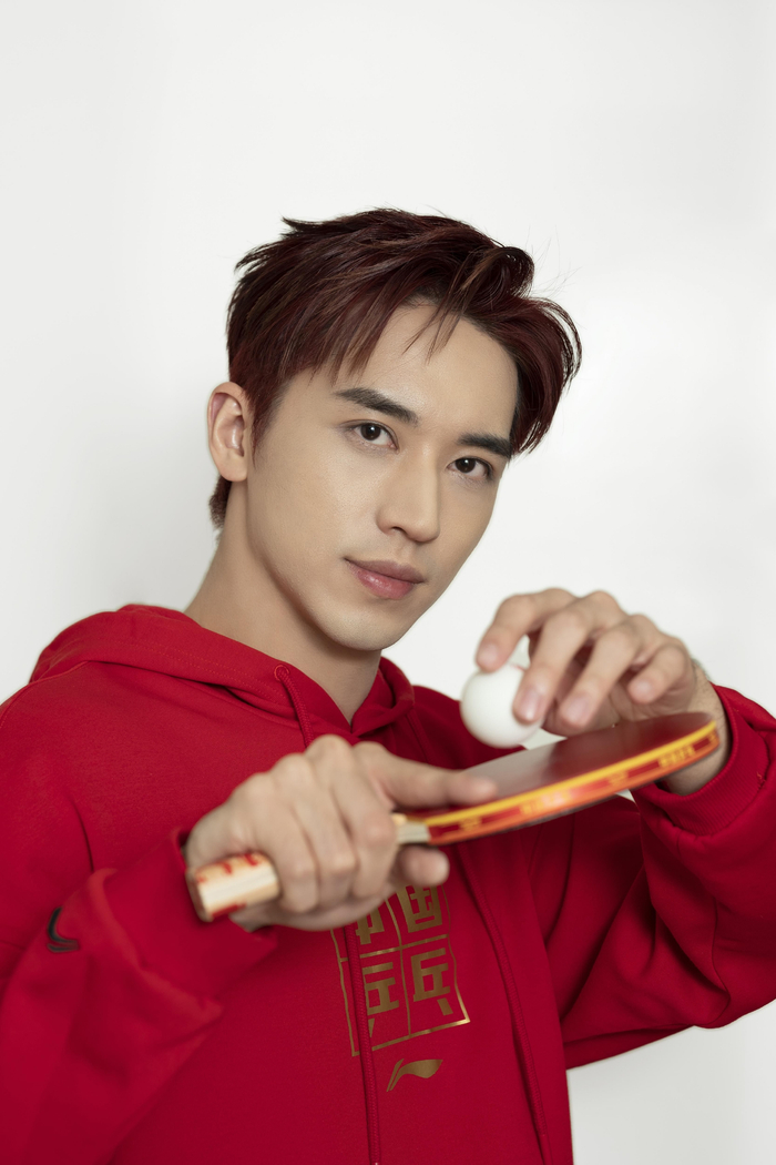 为出演电影《中国乒乓》，许魏洲做了很多尝试和突破，他也想通过作品来打破观众对他的刻板印象。  新京报记者 郭延冰 摄