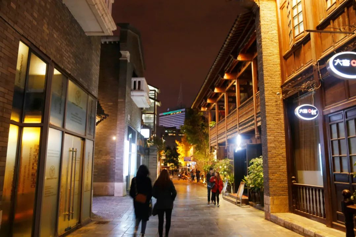 昆明老街/都市时报资料图