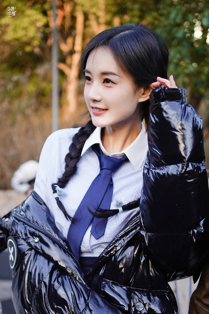 好美啊我们双马尾小雪 李一桐