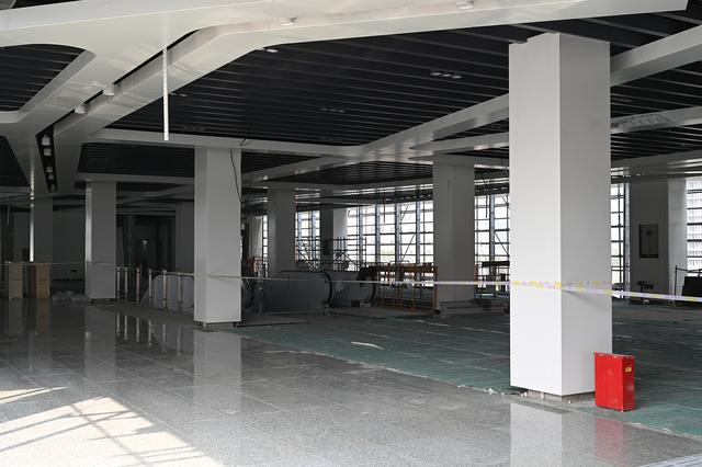 2023年3月1日，上海-苏州轨道交通11号线花桥站站厅已基本完工。澎湃新闻记者 吴栋 图