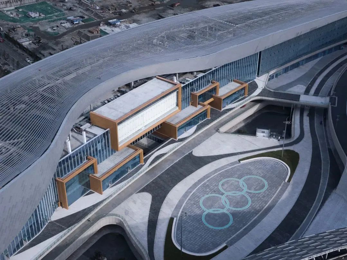 五环广场 图据凤凰山体育公园