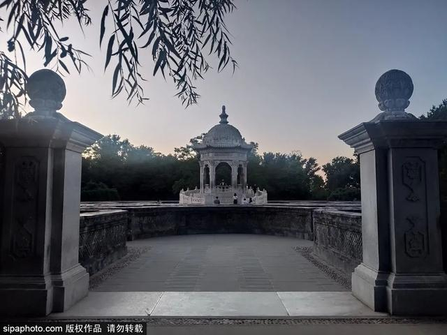 ▲西洋楼遗址区迷宫“黄花阵” 资料图