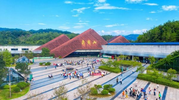 武夷山景区 图片来源：武夷山市融媒体中心