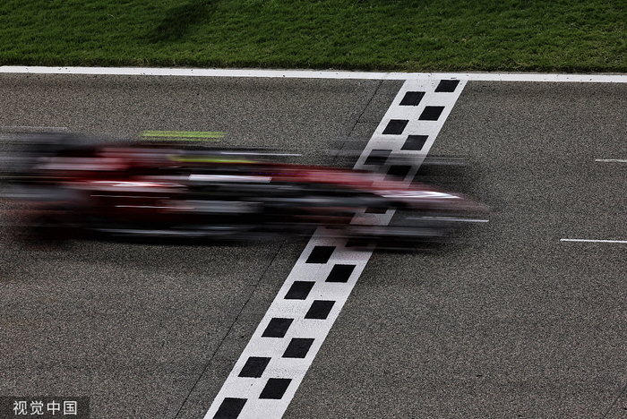 周冠宇本场刷新了最快圈速。