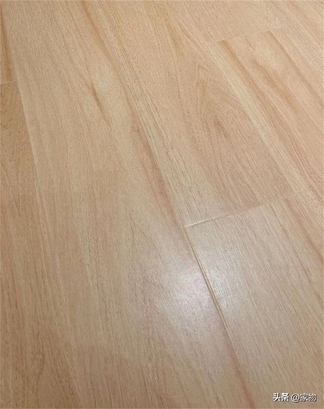 若再装修,我家还要通铺木纹砖!这可比木地板香多了|瓷砖|环保|颜色|全瓷|师傅_新浪新闻