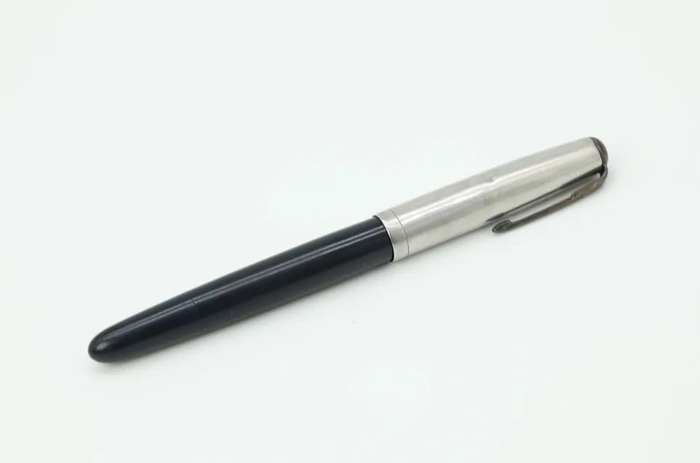 民国卢作孚自用派克钢笔   卢国纶先生捐赠