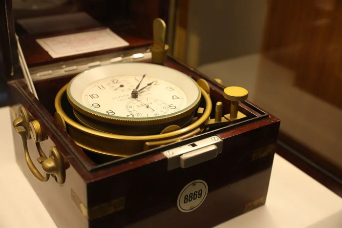 雅典表天文钟   雅典表公司捐赠