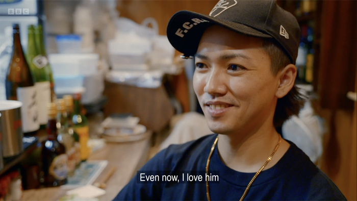 《捕食者：日本流行乐坛的秘密丑闻》剧照