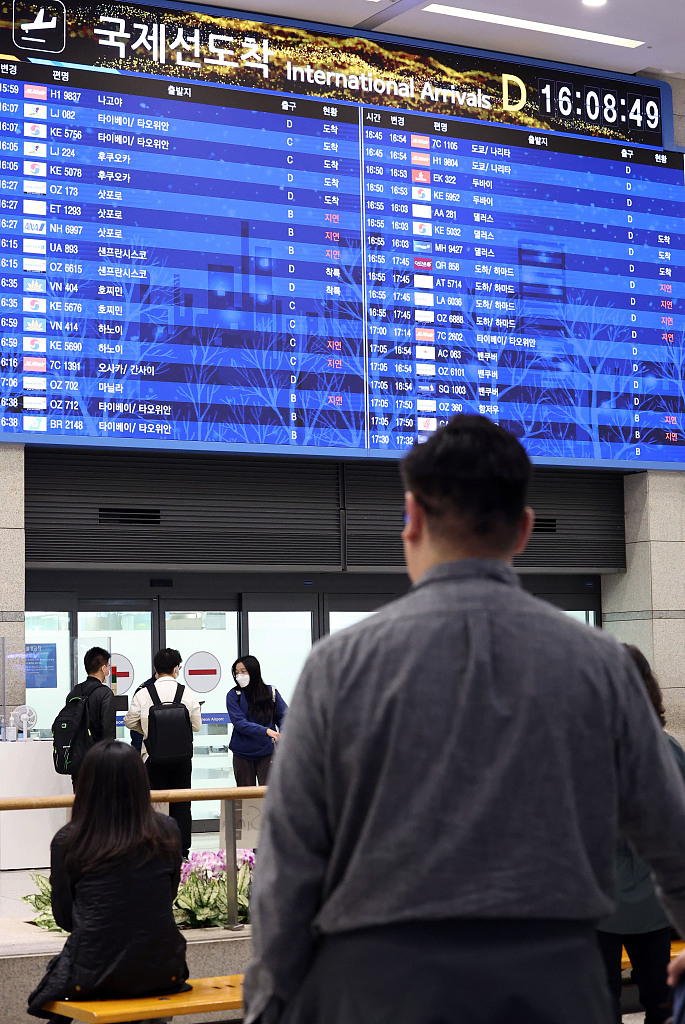 当地时间2023年3月8日，韩国仁川，在仁川国际机场第一航站楼入境处。 视觉中国 图