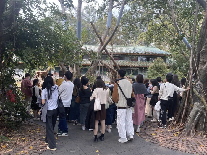 △广州动物园的熊猫馆 时代周报 李杭/摄