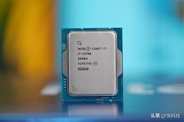 Intel Core i7-13700 處理器測試報告/ 非K 上陣65W 功耗解鎖