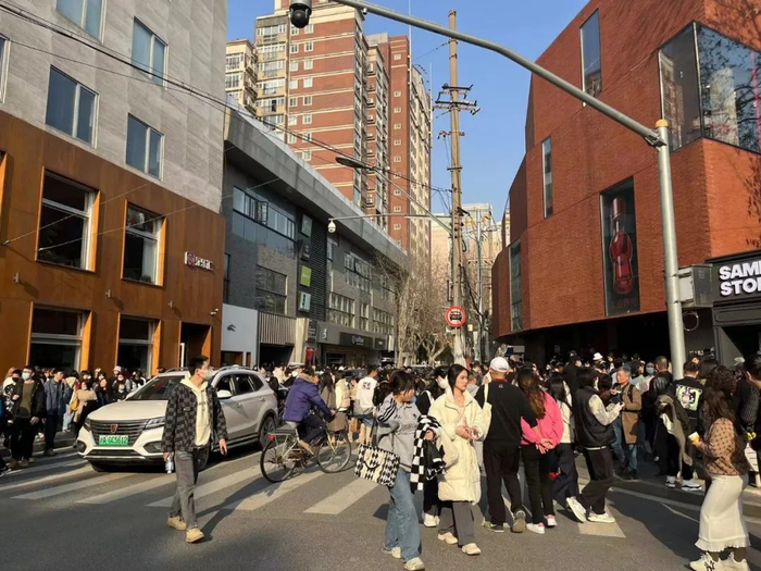 武康路从不凋零__财经头条