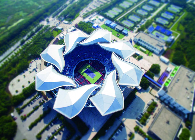 上海旗忠网球中心1号馆（中央球场）装修提升工程项目目前已进入全面施工建设阶段。 本文图均为闵行区供图