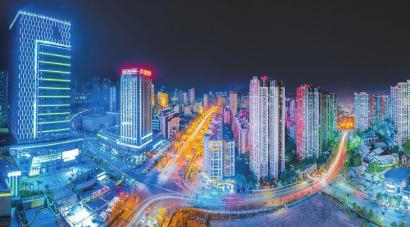 　　攀枝花市东区城市夜景。