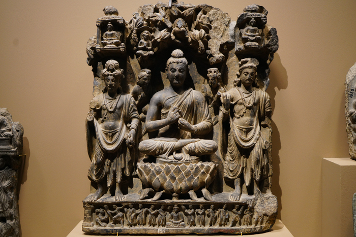 舍卫城神变造像